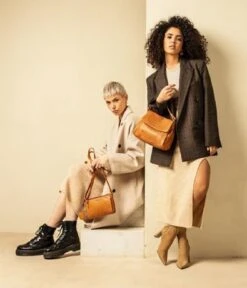 Burkely Just Jolie Double Zip Crossbody Bag Cognac New -Stijlvolle Tassen 1000304.84 24 6 600