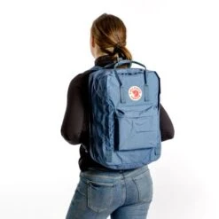 Fjallraven Fjällräven Kanken Laptop 17" Rugzak Foliage Green -Stijlvolle Tassen bagageonline.nl gedragen producten kanken 1 2 16 1 1 1 1 1 1 1 3 1 1 1 1