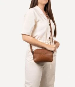 Cowboysbag Big Croco Crossbody Timber Fawn -Stijlvolle Tassen crossbody timber3360 000521 fawn 5