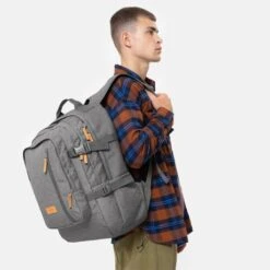 Eastpak Volker CS Rugzak Sunday Grey -Stijlvolle Tassen ek0a5bew 0b3 alt004 uc215548 mhigh