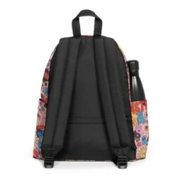Eastpak Day Pak'r Rugzak Doodle Light -Stijlvolle Tassen ek0a5bg4 7d8 alt003 uc231989 mhigh