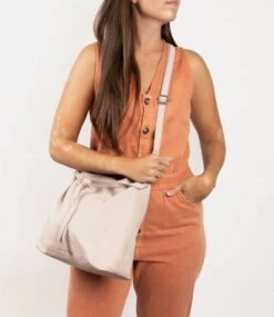 Cowboysbag Le Femme Handbag Alpine Beige -Stijlvolle Tassen handbag alpine3342 000270 beige 5