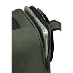 American Tourister Urban Track Cabin Backpack Dark Khaki -Stijlvolle Tassen prod col 147626 3457 laptop compartment